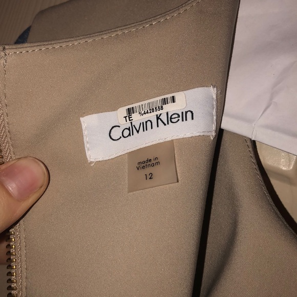 Size 12 Calvin Klein tan dress - Picture 4 of 6
